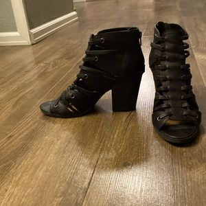 Maurices 7 1/2 women’s open toed heeled sandals